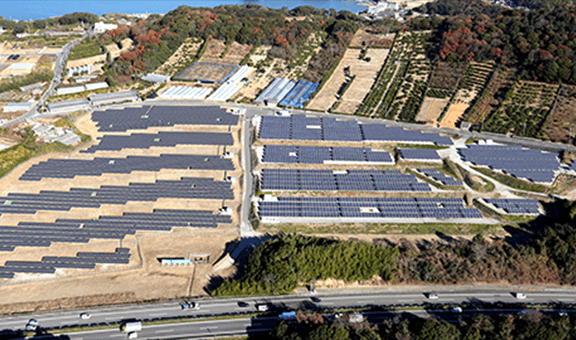 写真：浜松・浜名湖太陽光東発電所